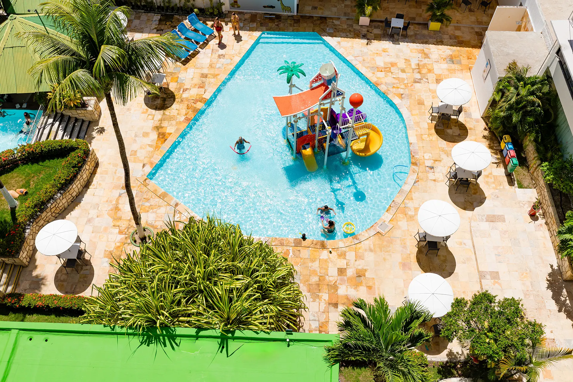 El Aram Beach & Convention